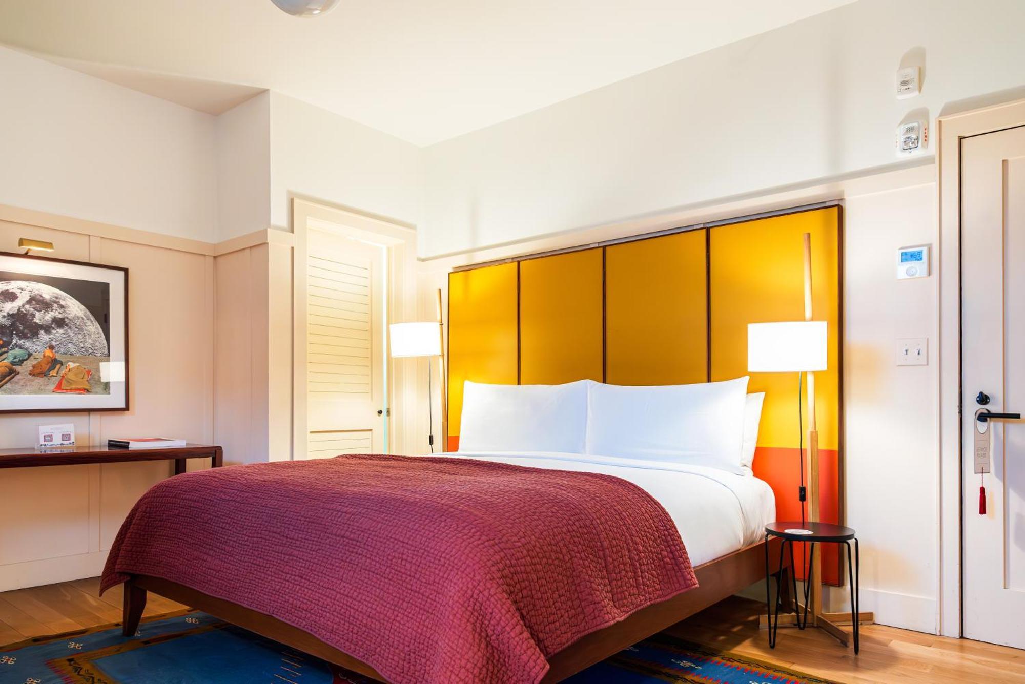 Hotel Kinsley 金斯顿 外观 照片